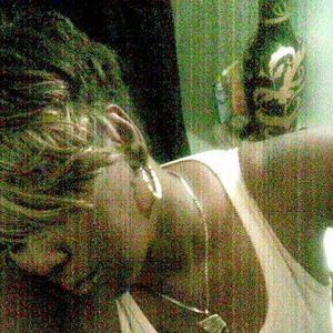 Meet your Posher, Deedee